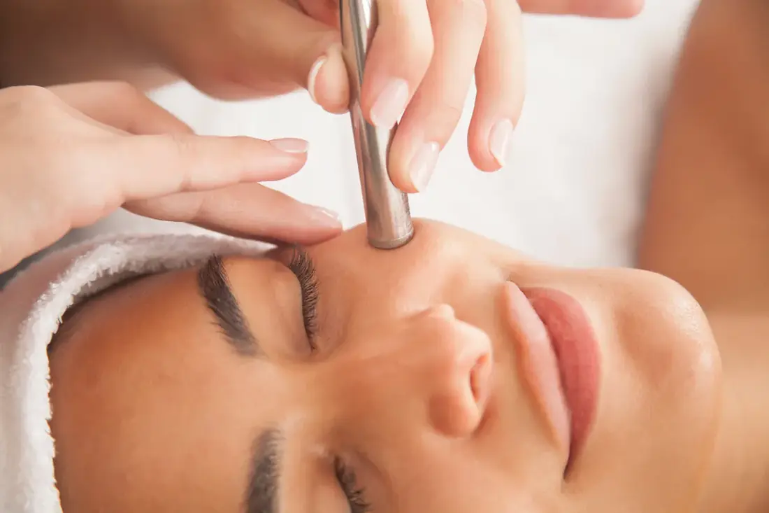 Hydro-Diamond Facial